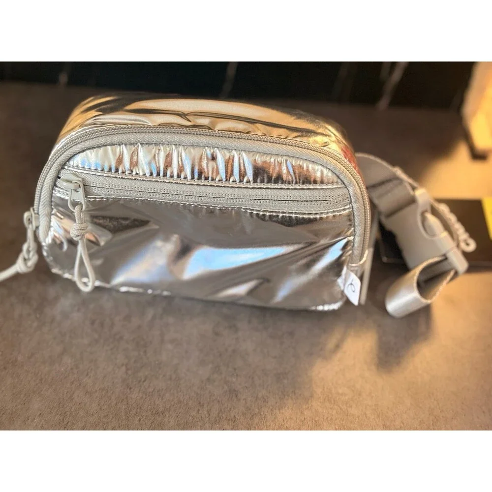 Girls Belt Cross Body‎ Bag Art Class metallic silver NWT
